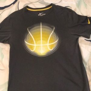 NIKE yellow Basketball Tee